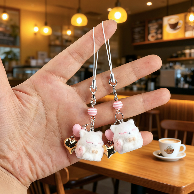 原创日韩ins可爱植绒凤九狐狸爱心串珠手机链背包挂绳挂饰钥匙扣