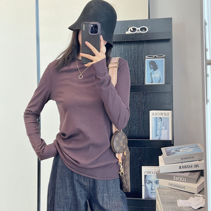 High-twist cotton textured long-sleeve T-shirt, one-piece design with ripped seams and rolled edges, plain all-cotton relaxed-fit base top High-twist cotton textured long-sleeve T-shirt, one-piece design with ripped seams and rolled edges, plain all-cotton relaxed-fit base top
