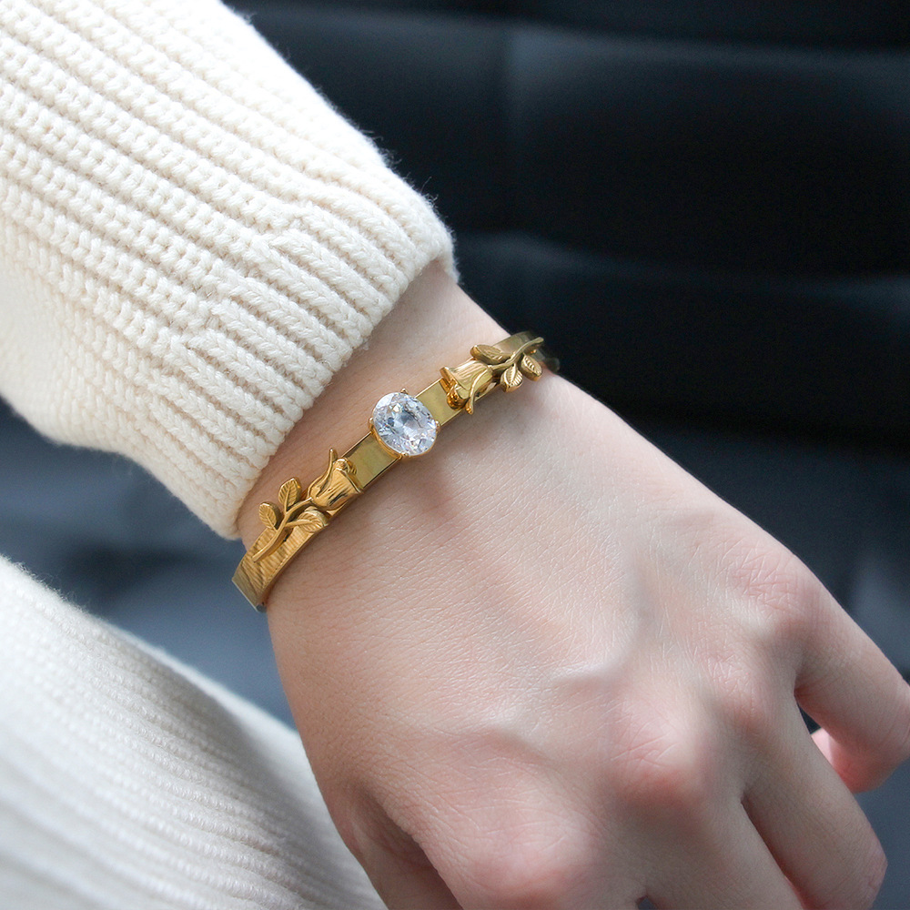 Simple Style Rose Flower Titanium Steel Plating Inlay Zircon Bangle 1 Piece