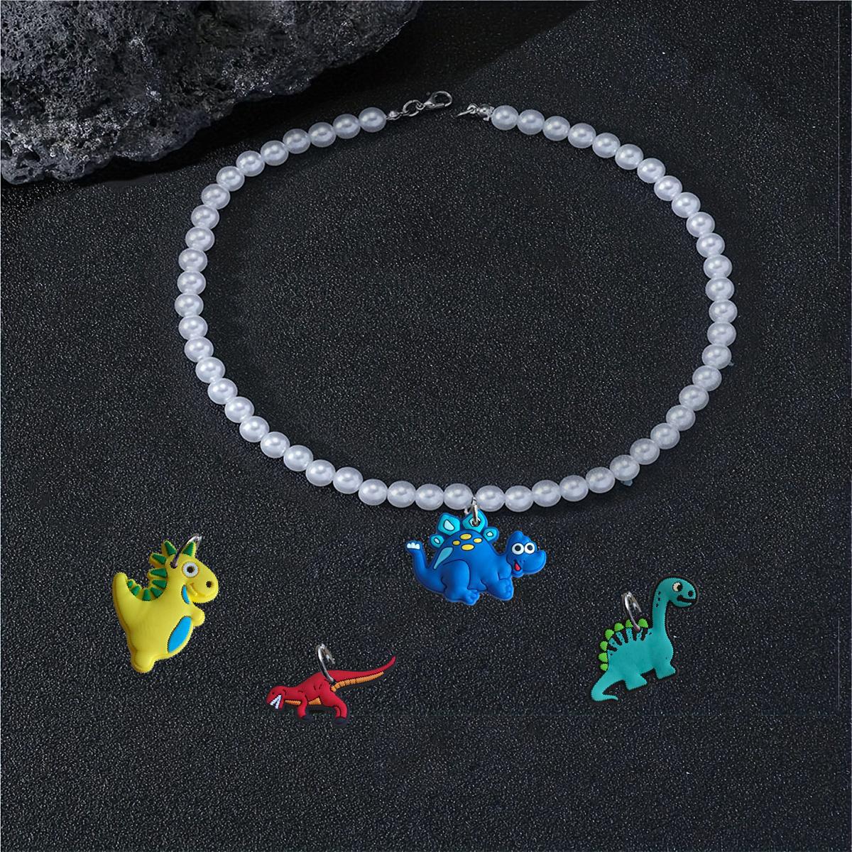 Dinosaur from pearl