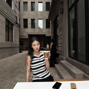 ���͸�Ʒ�|Ů�bᘿ���MOCO����ƽ��ƽ��25�¿���ĸ�̽��l�y����84