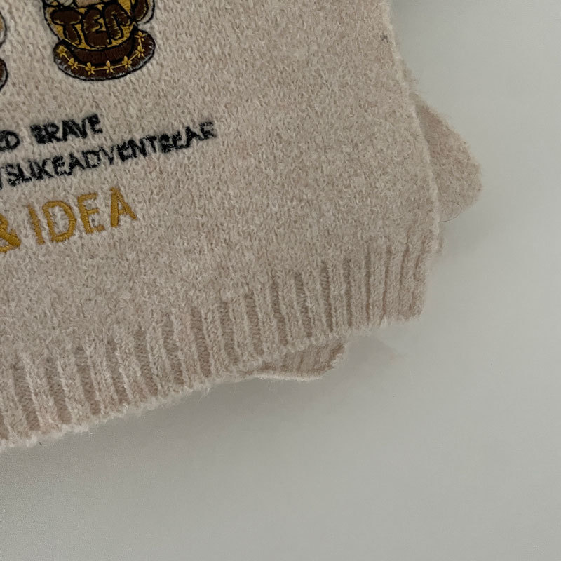 Sciarpa ricamata con tre piccoli orsetti ~ Dolce sciarpa in cashmere per il calore autunnale e invernale delle donne Coppia lavorata a maglia al collo_voghion.com