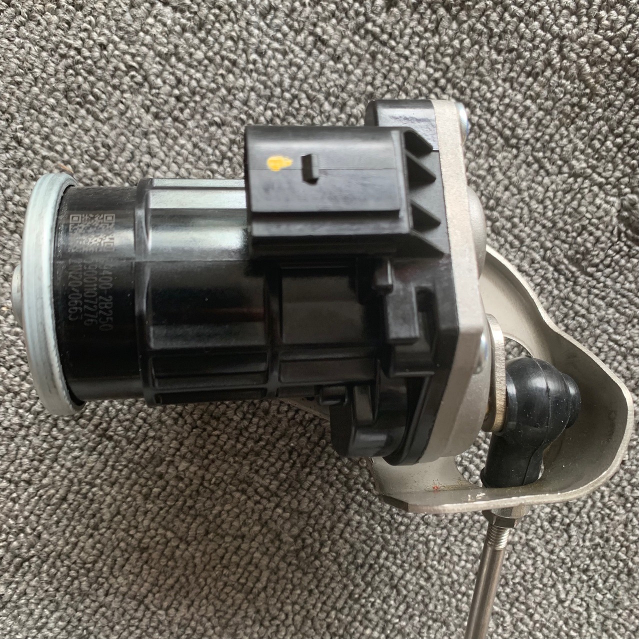 适用现代胜达1.6T涡轮增压电子执行器39400-2B250 2B260 2B760