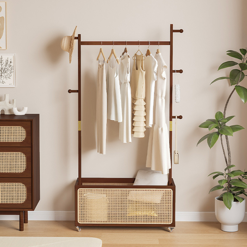 Percha de ratán de madera maciza, dormitorio, piso, sala de estar, hogar, estante de ropa junto a la cama, percha extraíble, canasta de ropa sucia