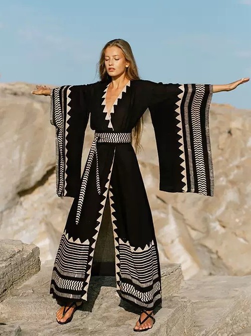 Fábrica de origen al por mayor Kimono japonés de vacaciones chaqueta de baño protector solar bikini 5054