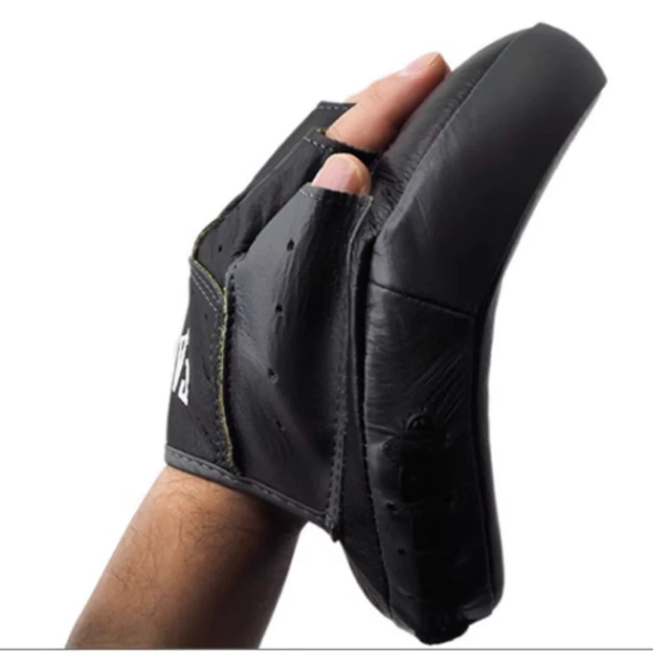 everlast Leather boxing target for taekwondo