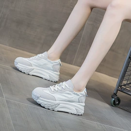 女式休闲单鞋;女式皮靴;厚底凉鞋