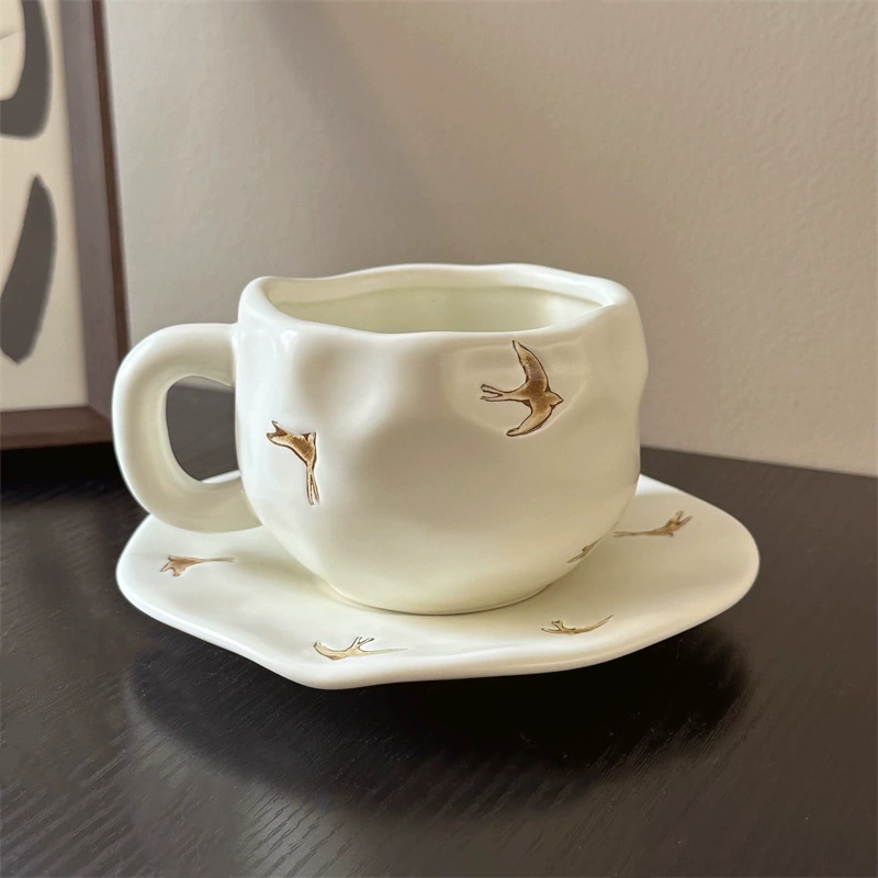 Ceramic coffee cup set INS Japanese retro, hand-painted irregular saucer, vintage style