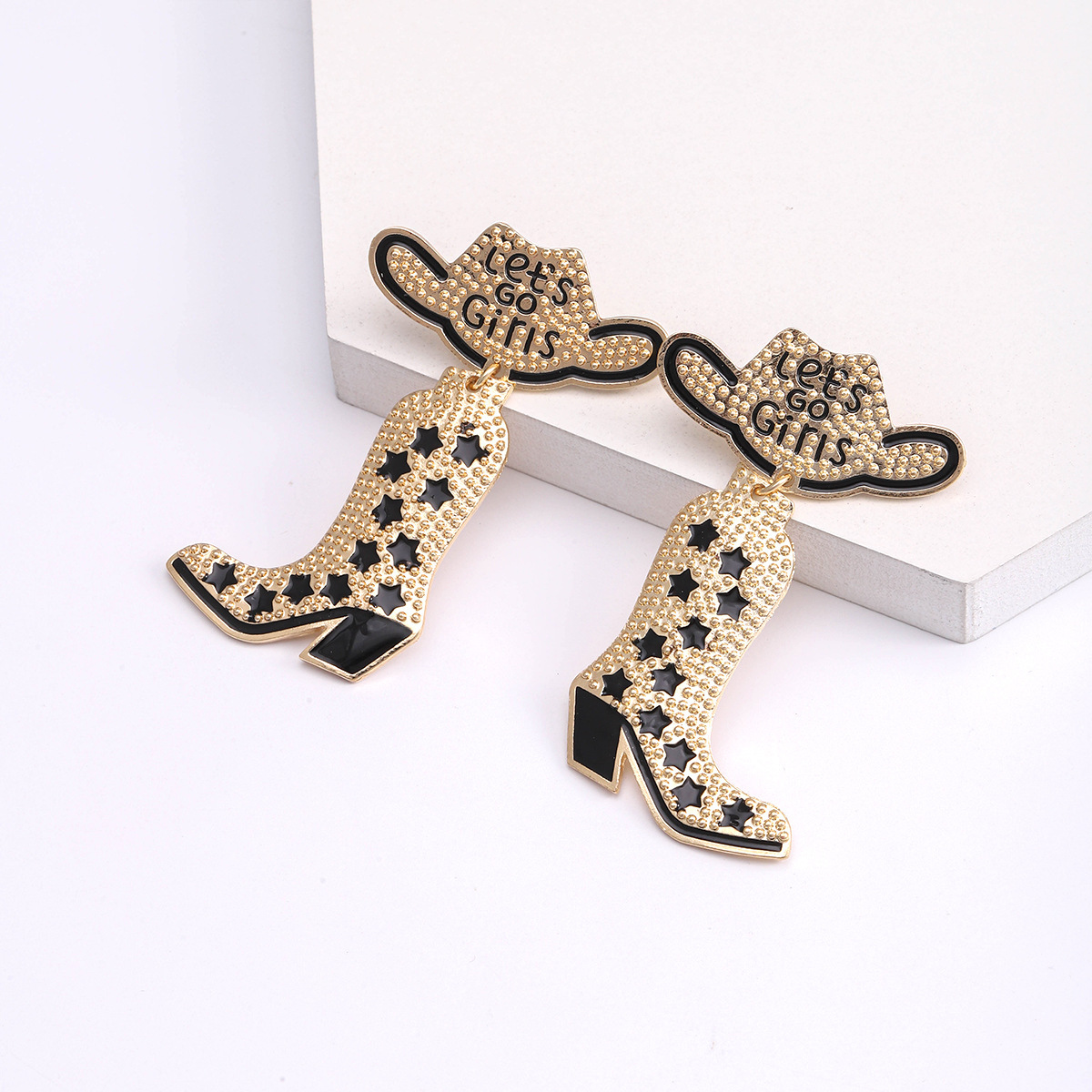 33g Weight 316 Stainless Steel Ear Needle Material Seed Bead Inlay Material Drop Earrings Classification 1 Pair Quantity Holiday, Daily, Beach Occasion Zinc alloy Material Heart Shape, Boots Pattern Women's Gender Inlay Design Basic, Modern Style, Classic Style Style 1 Pair Basic Modern Style Classic Style Heart Shape Boots Inlay Zinc Alloy Seed Bead Drop Earrings 14