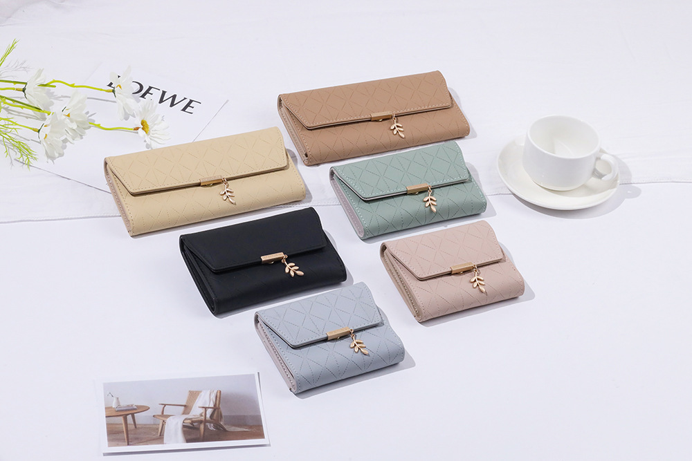 Women's Solid Color Pu Leather Wallets display picture 2