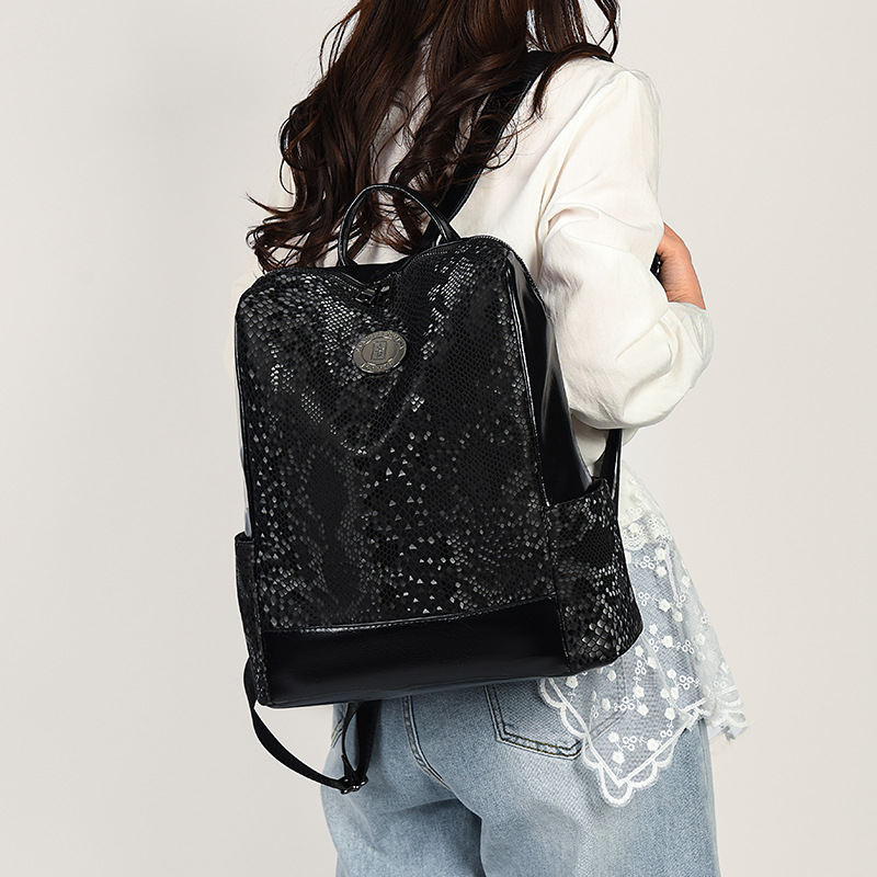 Trend design capacious backpack