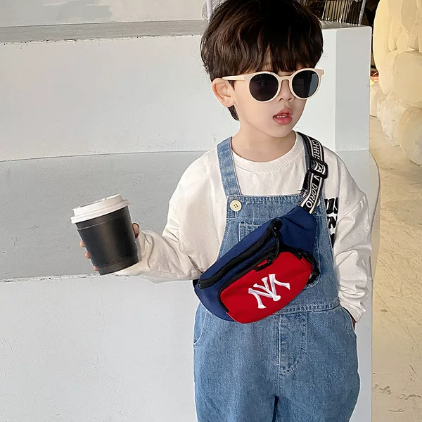 Korean Style Fashionable Style Boys' Girls' Baby Small Chest Bag Fashionable Handsome Shoulder Crossbody Bag Lightweight Children's Wear All-match Bag