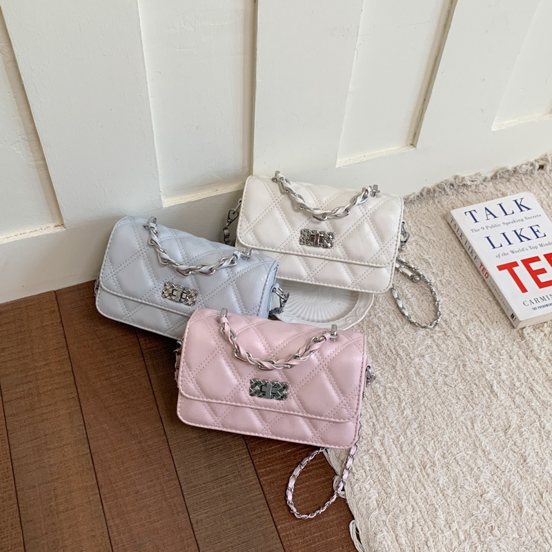 Xiaoxiang estilo de cadena de diamond bolso pequeño bolso de mujer de verano nuevo bolso de moda estilo diario simple bolso cuadrado image 1