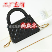 2025�¿�KellyС���L���朗l�ֱ�����Ƥ����P�����μ�б���Ů