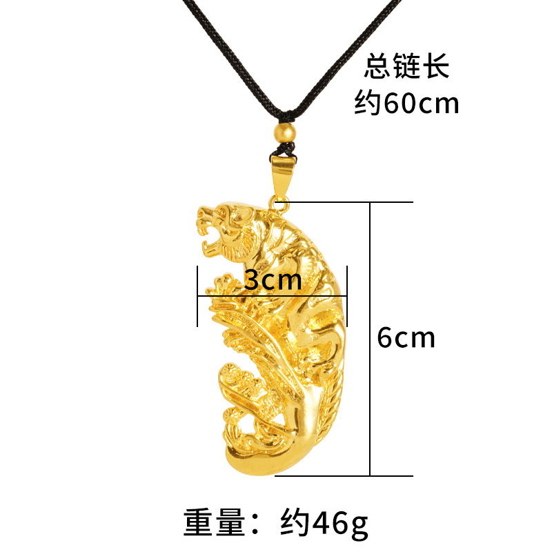 Imitación oro Tigre collar hombres antigua ley herencia domineering 3D Tigre colgante cuerda negro Vietnam arena joyería de oro al por mayor