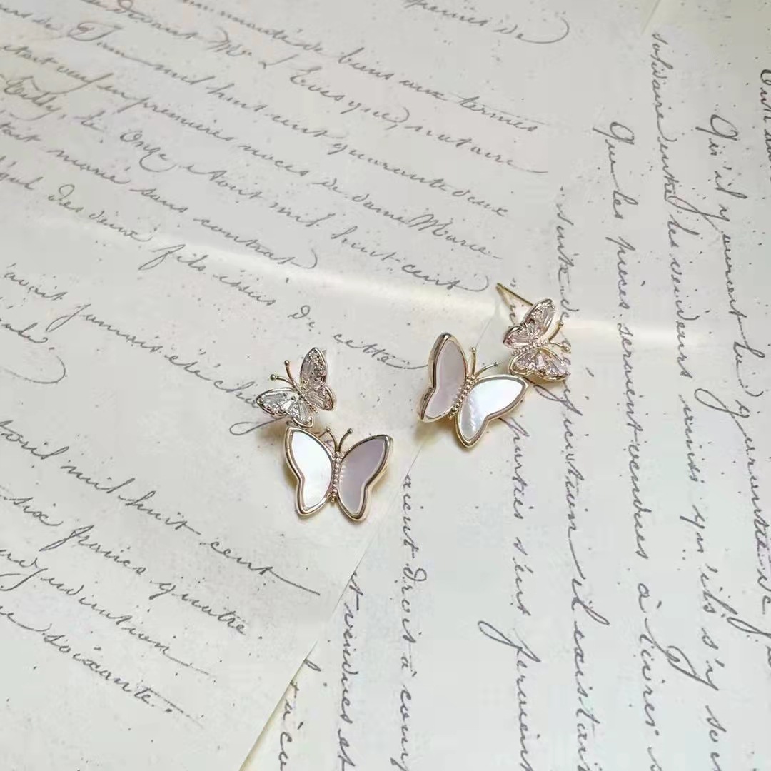 c0dec38cf54e7e4fb3ee587b564b54