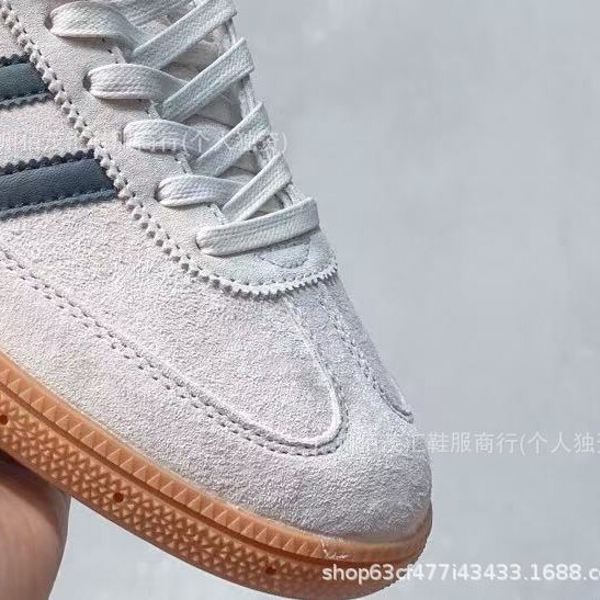 Putian Samba German Training White and Black Clover Campus Couple Student Ins Versatile Casual Sports Skateboard Shoes Putian Samba German Training White and Black Clover Campus Couple Student Ins Versatile Casual Sports Skateboard Shoes