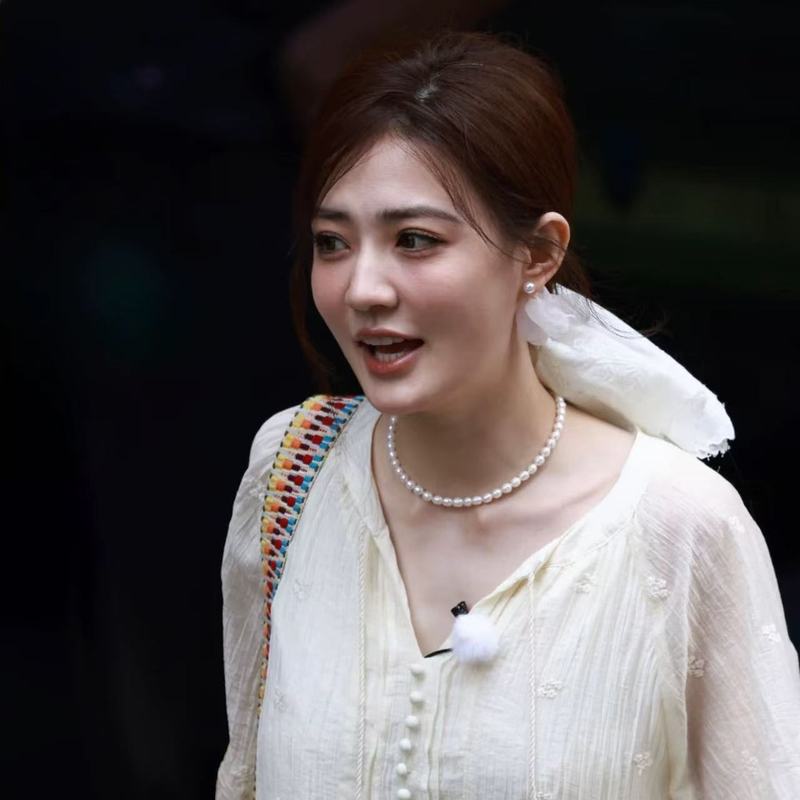 徐璐同款~白色刺绣蕾丝超大方巾韩国精致高级低马尾单圈发绳新款|undefined
