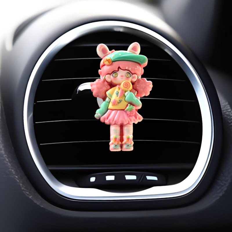 Vehículo de ventilación pequeña cabeza grande pequeña nueva fragancia perfumes de automóviles dibujos animados adornos artículos de decoración artículos de automóviles