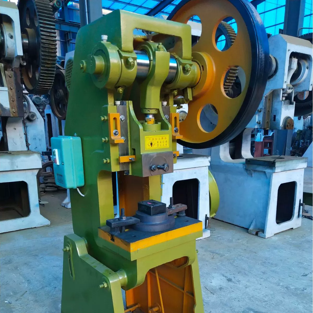 固定台式深喉冲床12吨深喉报价山东淄博固定台冲床厂家供应