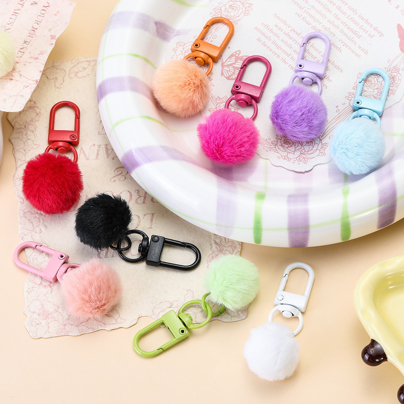 Cute Plush Ball Keychain Small Pendant Candy-Colored Rotating Figure-Eight Door Buckle Pom-Pom Pendant Bag Accessory Decoration Cute Plush Ball Keychain Small Pendant Candy-Colored Rotating Figure-Eight Door Buckle Pom-Pom Pendant Bag Accessory Decoration