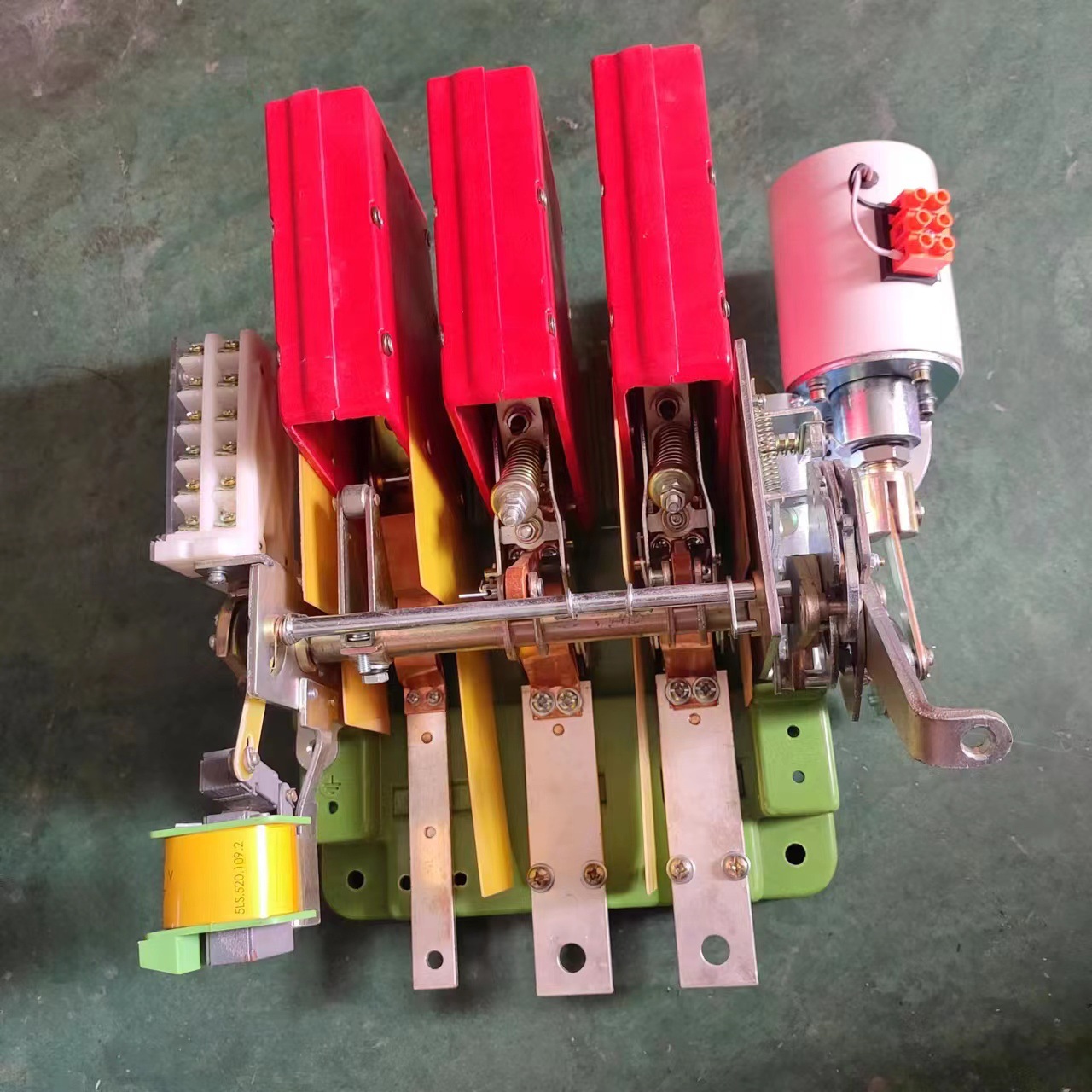 DW16-1000A 上海人民万能式断路器（手动）空气断路器800A 630A