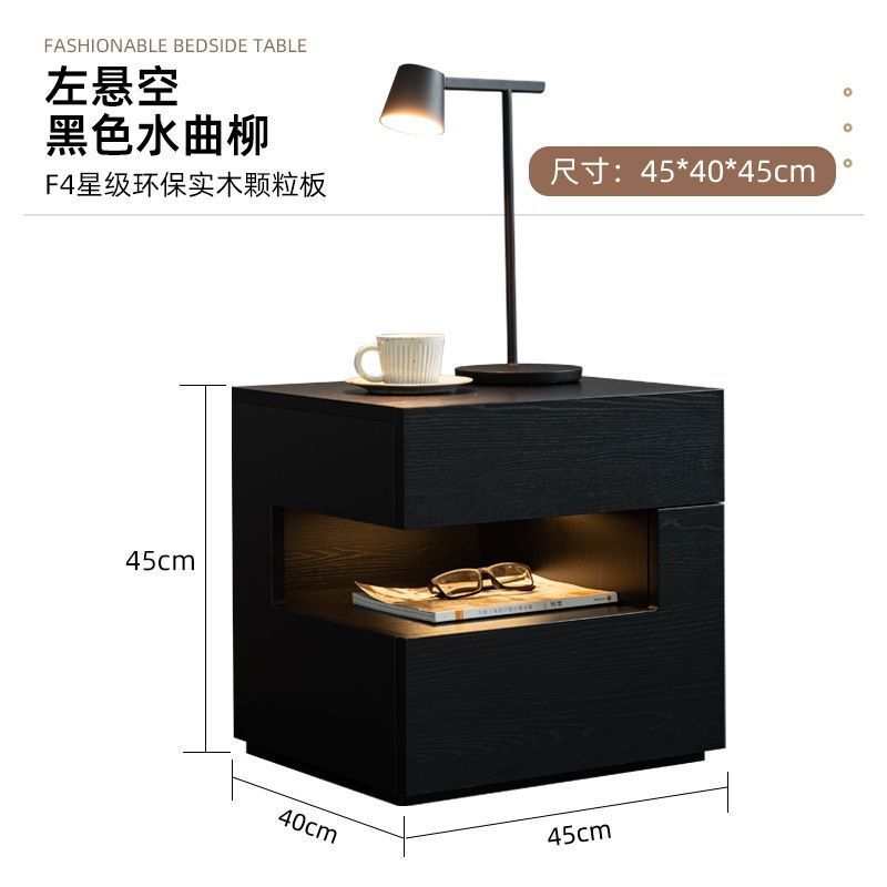 블랙 오크 나뭇결이 왼쪽에 매달려 있음(조명 포함)