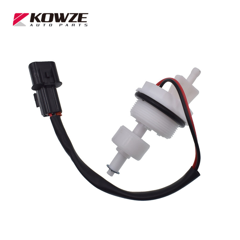 New in stock 84461-28040 diesel grid sensor suitable for Toyota landcooluze car parts