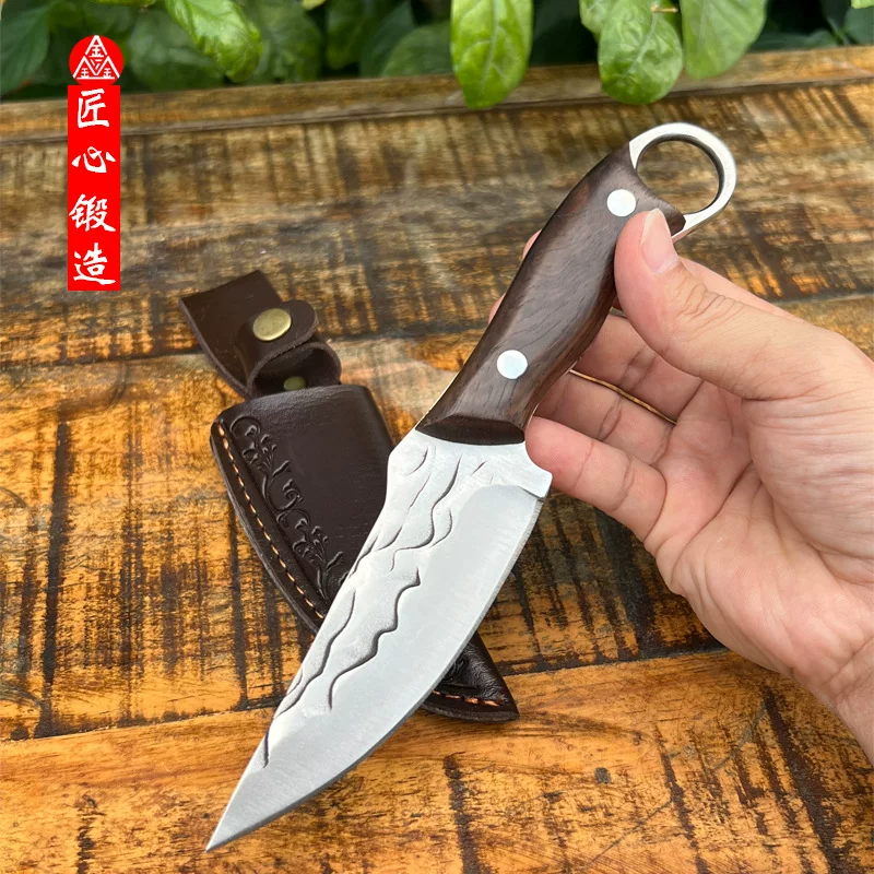 Travel with a forged pattern handheld tactics ring for camping handmade