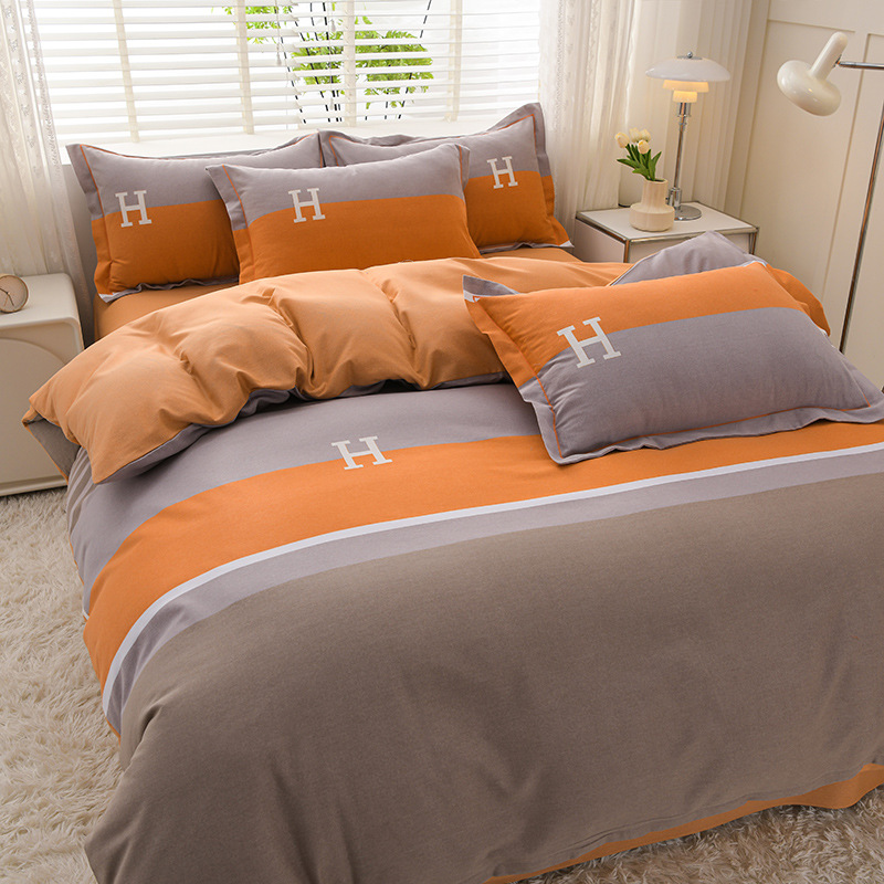 Ropa de cama de algodón agradable para la piel, funda de edredón, ropa de cama de alta gama, juego de cuatro piezas de lijado de algodón 100 engrosado universal de cuatro estaciones