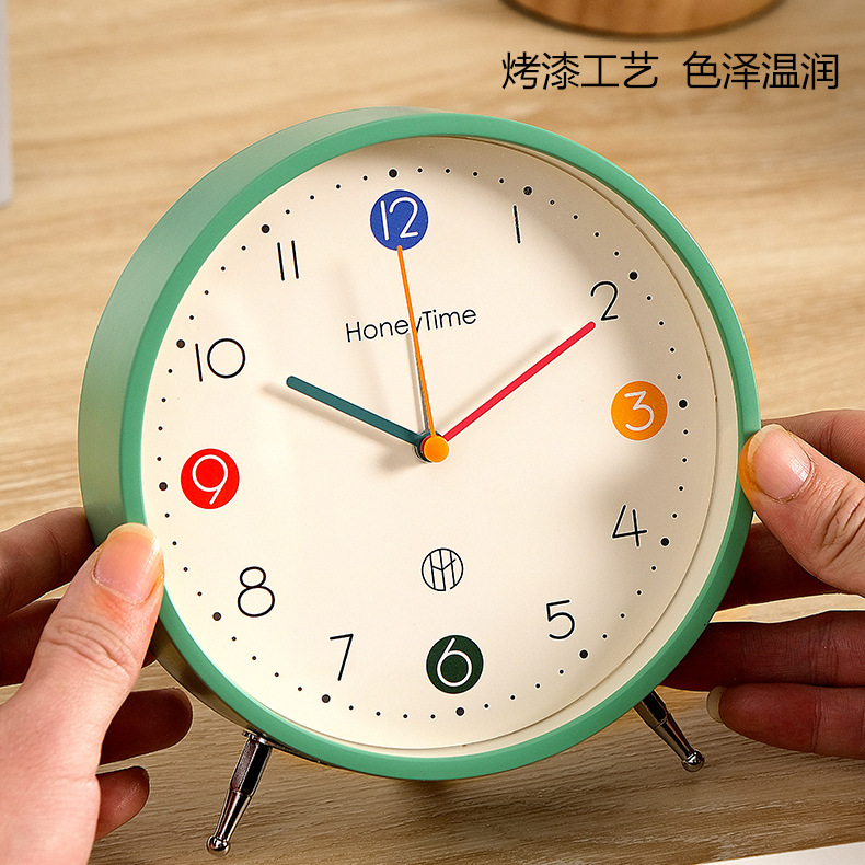 Reloj de despertador de escritorio oscilante 2023 nuevo artefacto de despertar para estudiantes de secundaria secundaria niños niños colocan reloj de escritorio