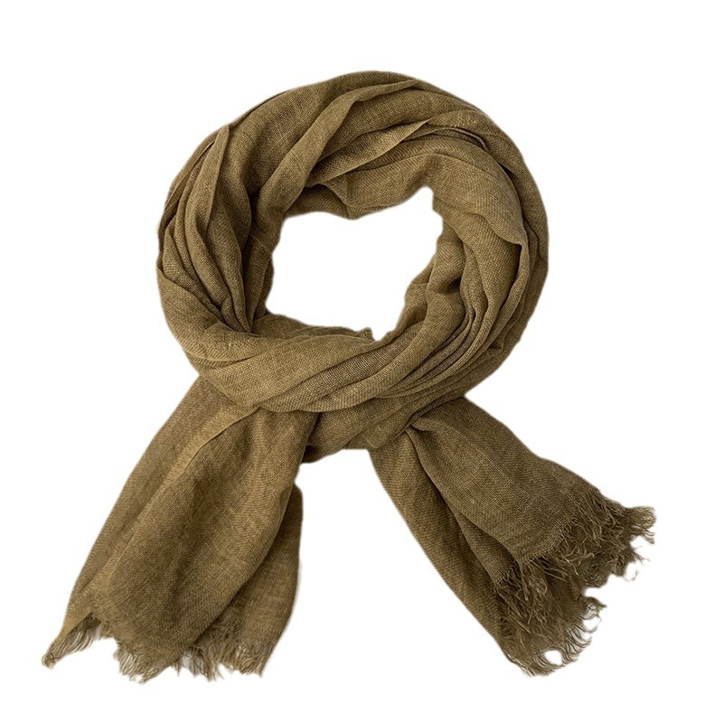 Otoño y invierno bufandas de mujer nuevo ocio versátil color sólido transpirable borde de lana gruesa bufandas cálidas bufandas de seda al por mayor