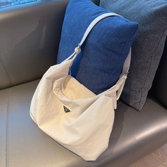 大容量通勤包包2023新款時尚單肩腋下托特包女帆布大包包簡約帆布