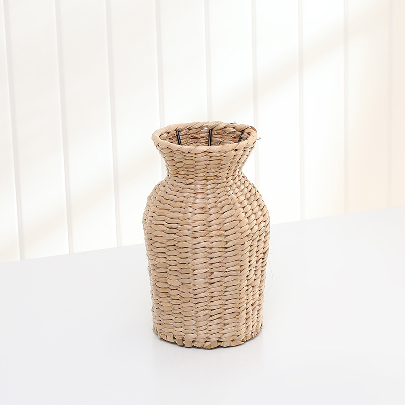 Estilo siete botellas de mesa sólidas