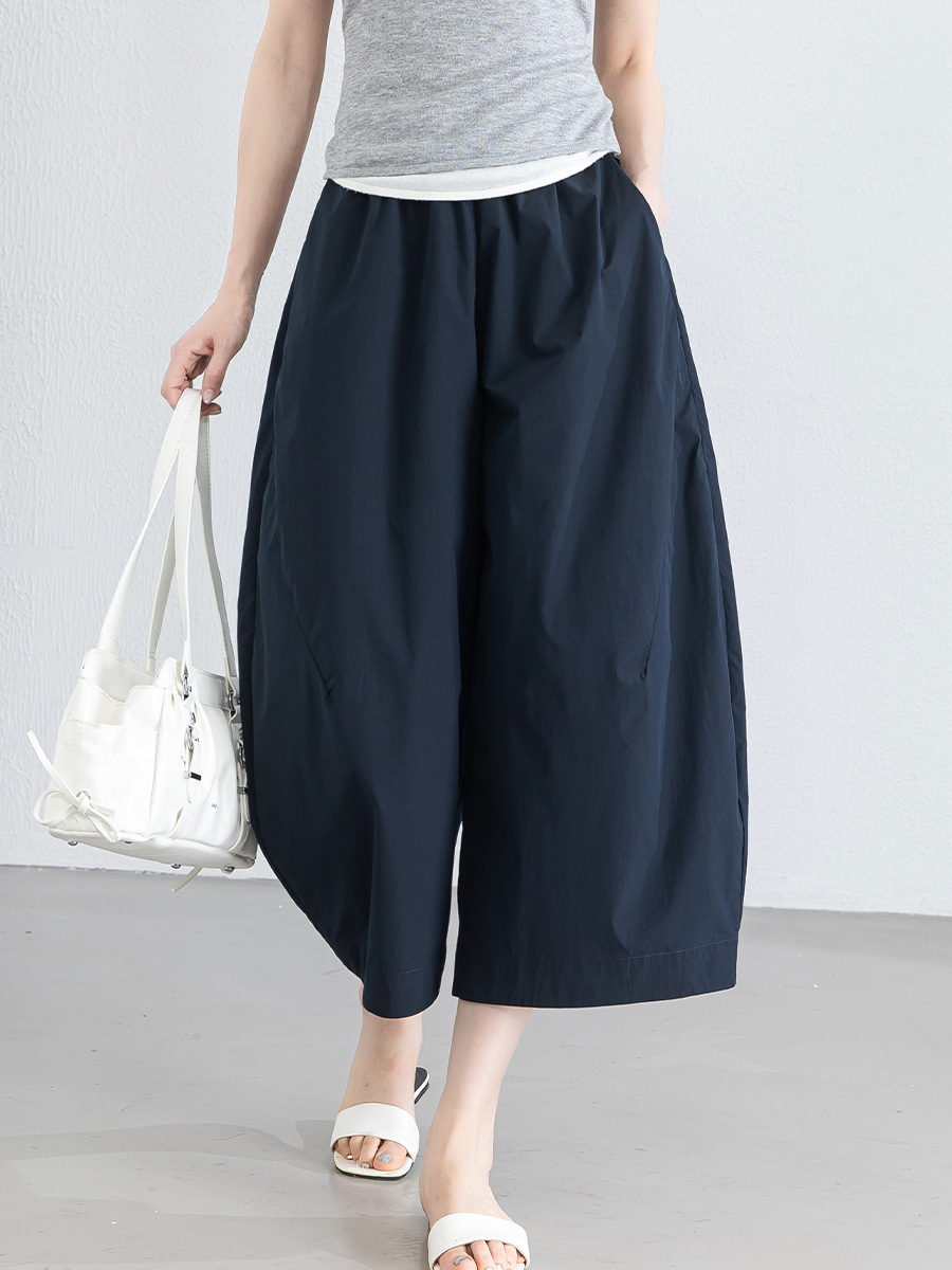 Quần culottes nữ ống rộng cạp thun chống nắng mùa hè dáng suông che mông đùi — màu xanh navy