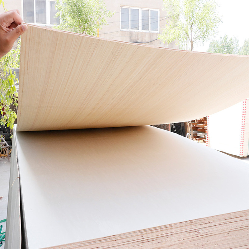 The Source Factory Produces Plywood in Various Specifications, Multi-Layer Boards, Poplar Veneer, and Laminated Wood Products. Large Quantities Are Available at Favorable Prices
