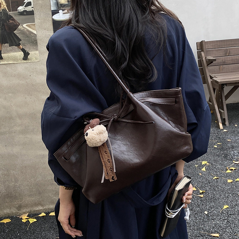 Túi tote nữ cỡ lớn dáng shopping đeo vai kẹp nách — Màu cà phê Không có mặt dây chuyền, Màu nâu không có mặt dây chuyền, Rượu vang đỏ không có mặt dây chuyền, Đen không có mặt dây chuyền chi tiết 17