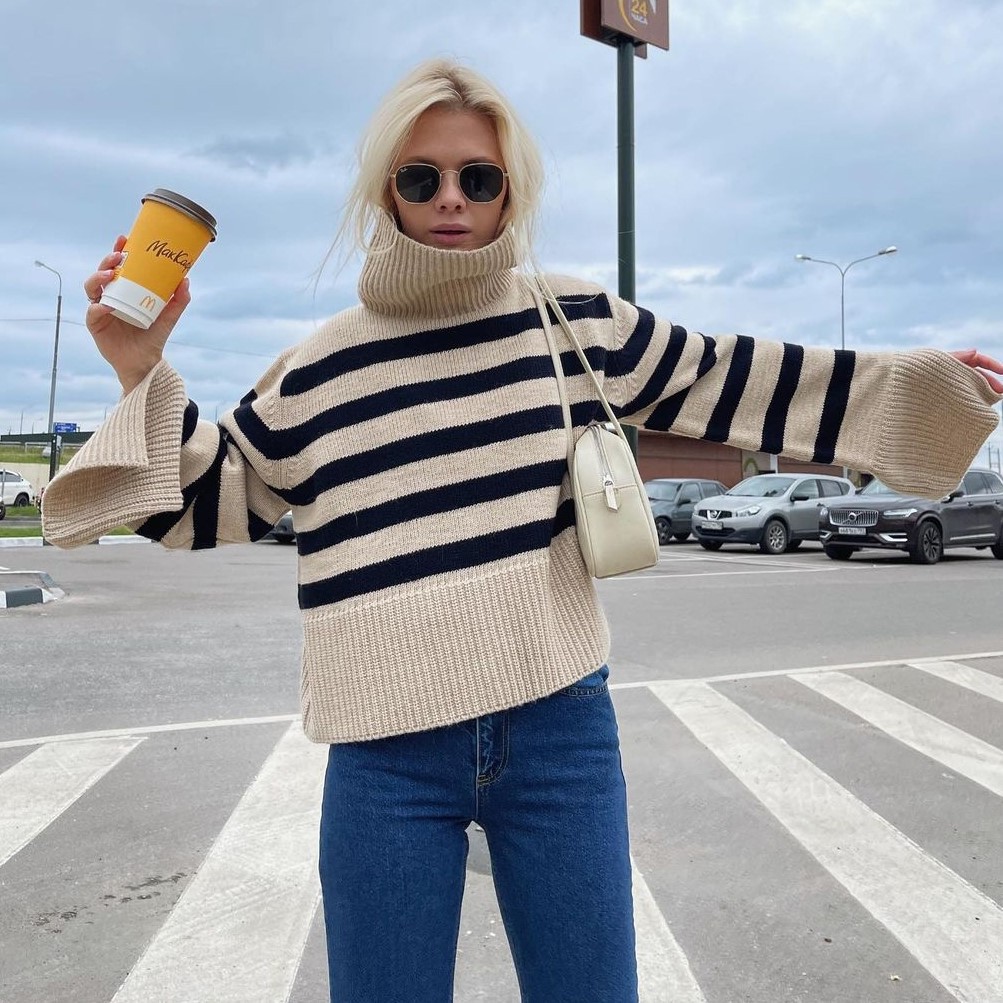 Pull décontracté pour femme avec fente aux poignets et col roulé_voghion.com