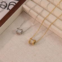 小蛮腰钛钢项链通勤韩系百搭女精致电镀新款个性轻奢锁骨链