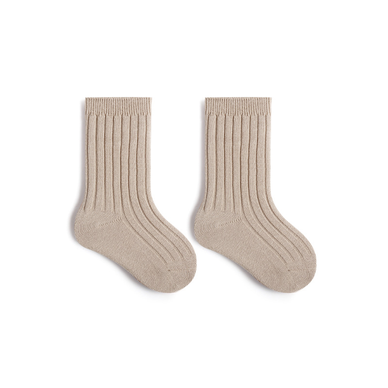 1 pair of khaki socks