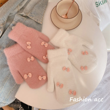 2023年新款秋冬包指针织蝴蝶结甜美少女户外骑行手套学生手套