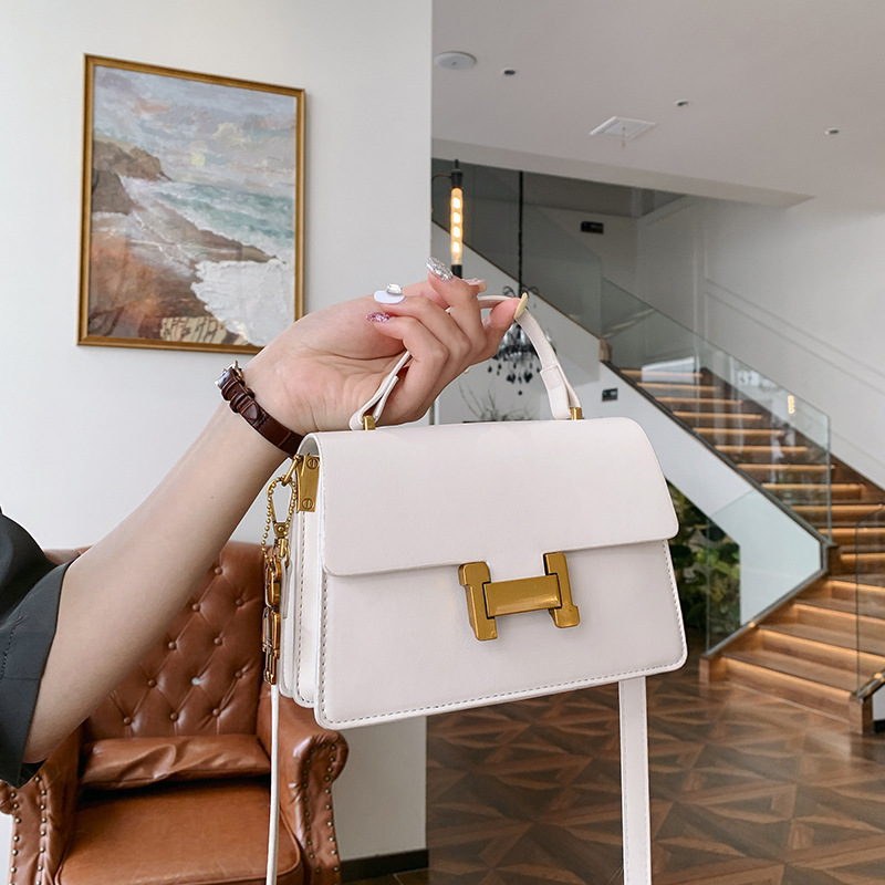 Bolso nuevo estilo de moda estilo coreano bolso casuales de color sólido textura versátil bolso de hombro portátil