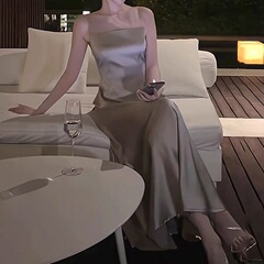 韓国の新しいスタイル 2025 夏の雰囲気の女神スタイルのハイエンドデザイナーファッションシルバースーツスカート女性用