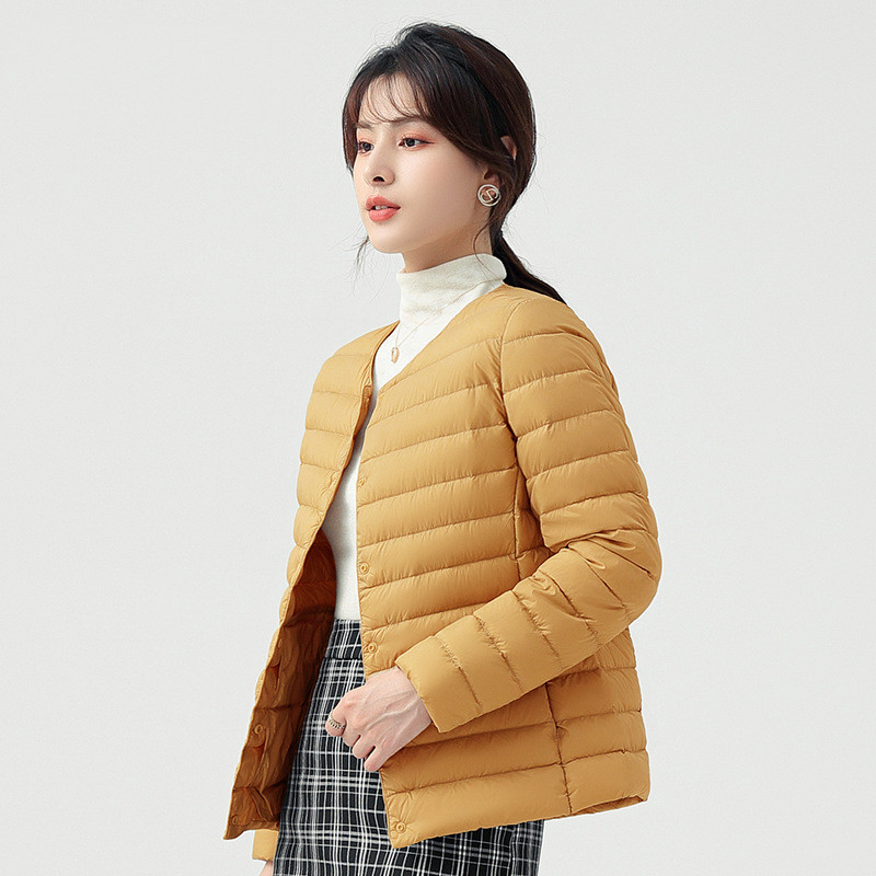 흙 같은 노란색