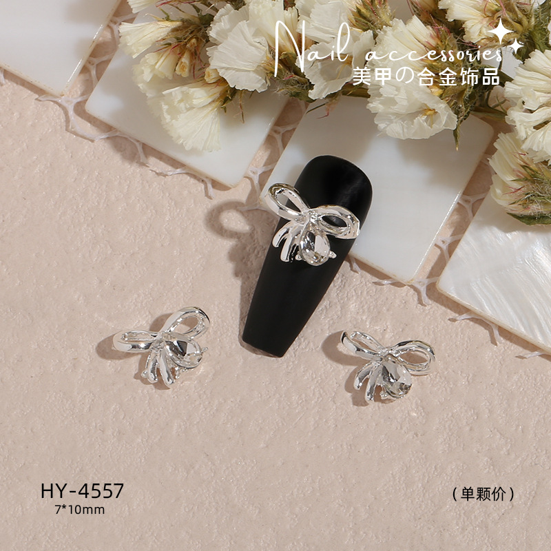 Transfronterizo nueva manicura mariposa plata metal aleación plana estilo japonés Internet celebridad rhinestone DIY accesorios joyería al por mayor