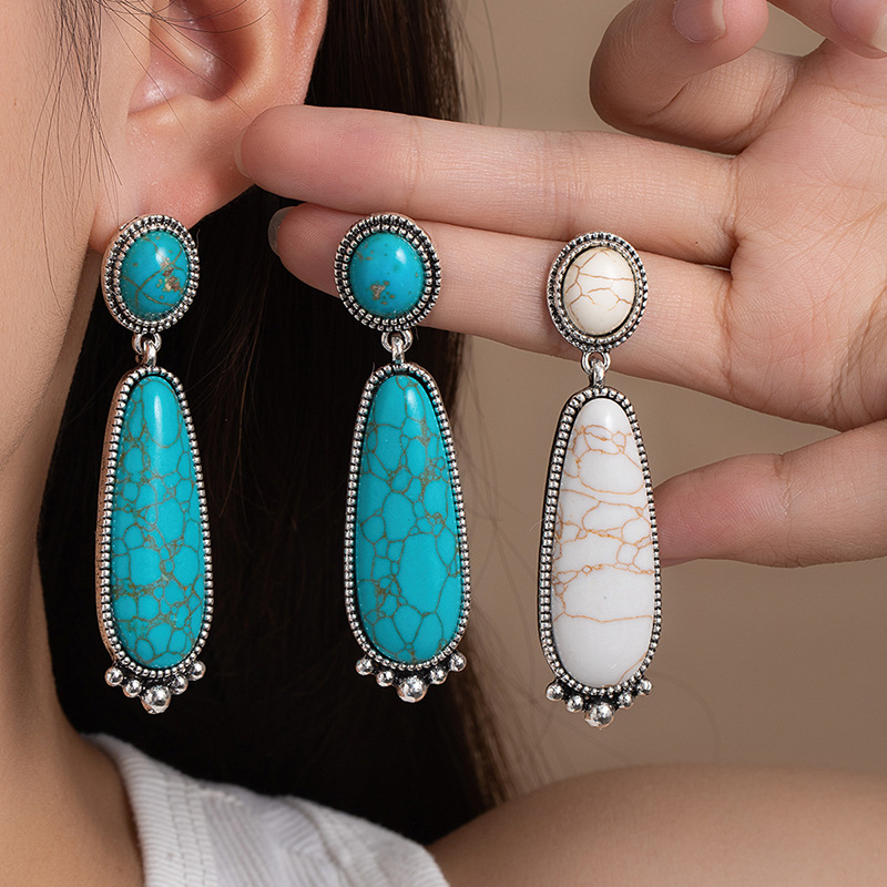 Retro ethnic turquoise earrings drop-shaped