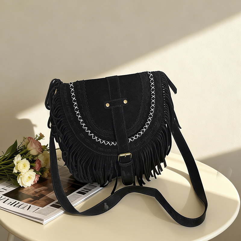 Tassel bag, brown, vintage Western cowboy style, niche ethnic design, bohemian crossbody bag, trendy shoulder bag for women