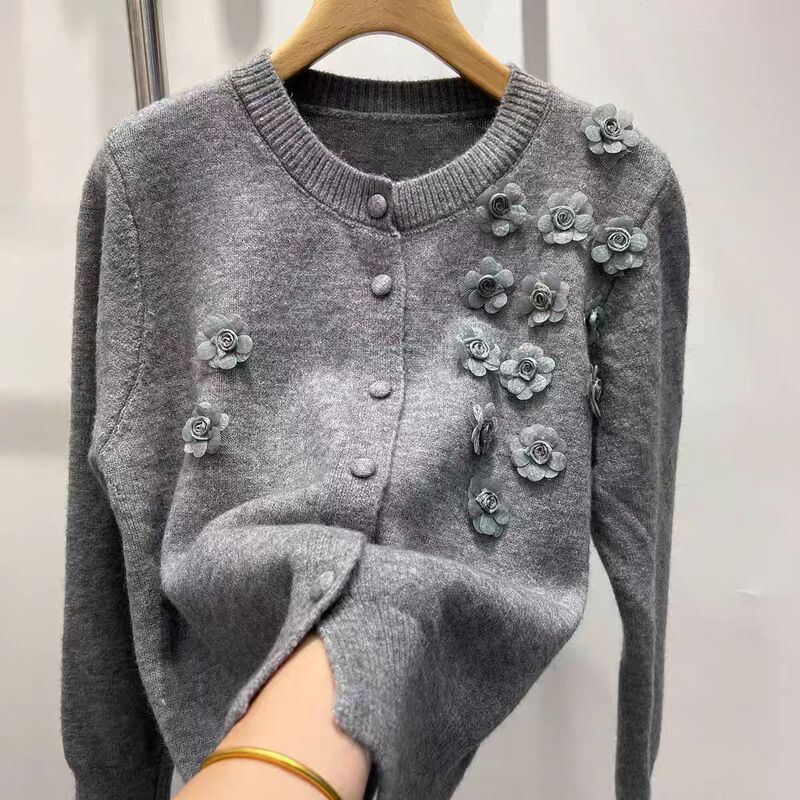 Cashmere Sweater Jacket for Women 2025 Autumn and Winter New Pure Color Heavy Flower Knitted Cardigan Versatile Western Style Top Gray