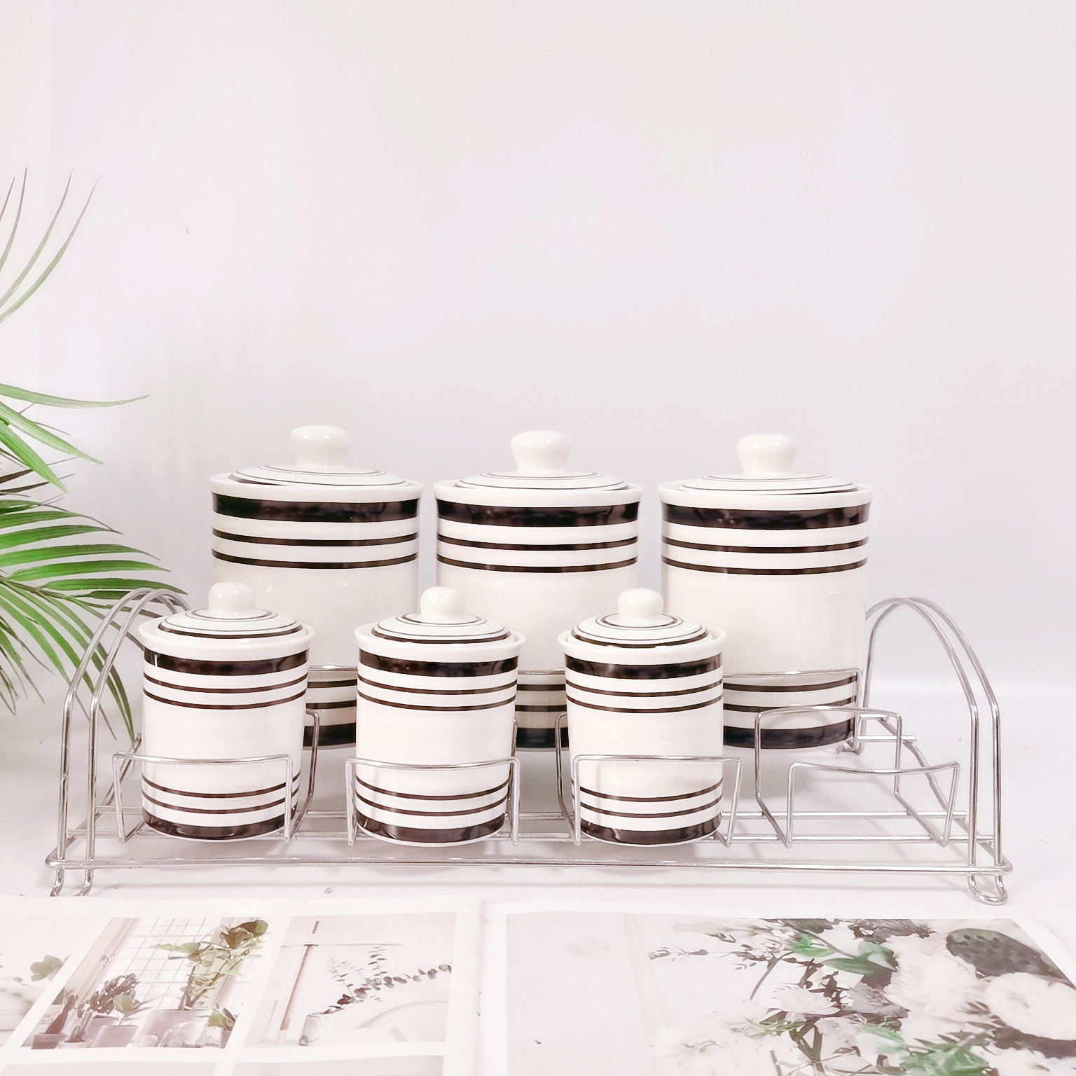 Venta directa de fábrica exportación transfronteriza exportación cerámica sellado tarro condimento tarro cocina almacenamiento tarro café té tarro