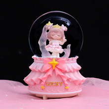 卡通可爱魔卡少女水晶球创意少女心发光发亮水晶球女生八音盒摆件